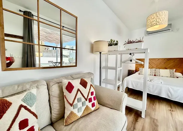 Atico Con Gran Terraza Privada - Cozyhomesevilla8 * Sewilla